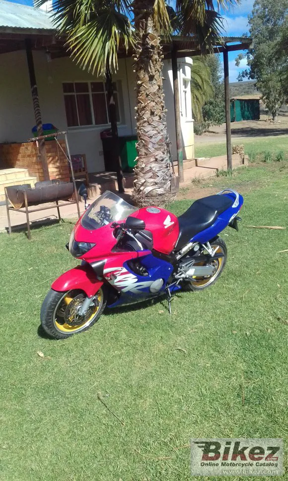 Honda CBR 600 F