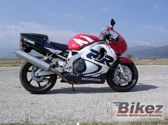 Honda CBR 900 RR