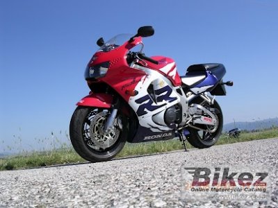 Honda CBR 900 RR