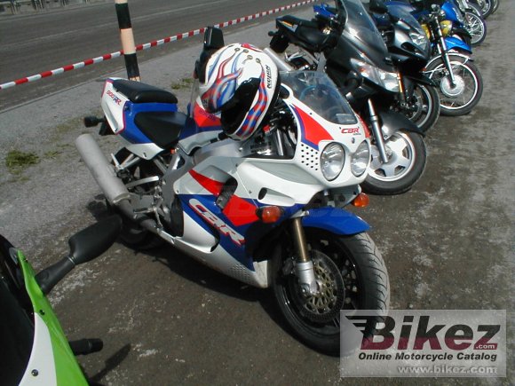 Honda CBR 900 RR Fireblade