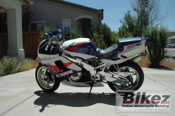 Honda CBR 900 RR Fireblade