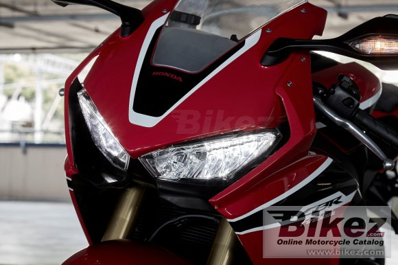 Honda CBR1000RR Fireblade