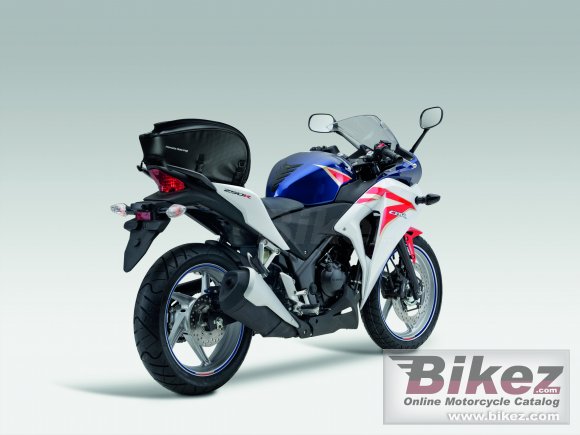 Honda CBR250R