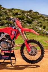 Honda_CRF450R_2025