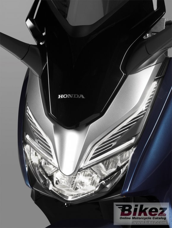 Honda Forza 300