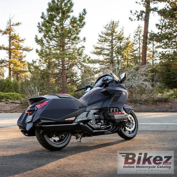 Honda GL 1800 Gold Wing Tour DCT