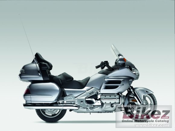 Honda Gold Wing Airbag