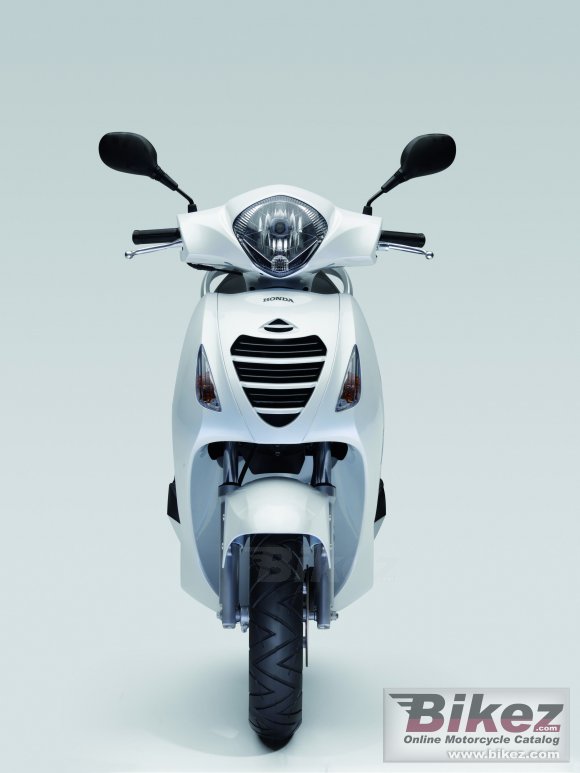 Honda PS125i