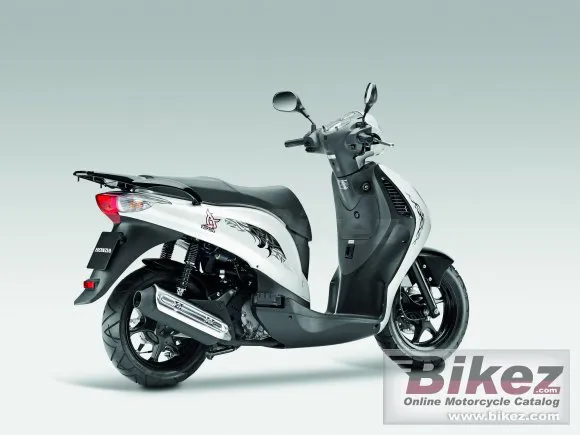 Honda PS125i