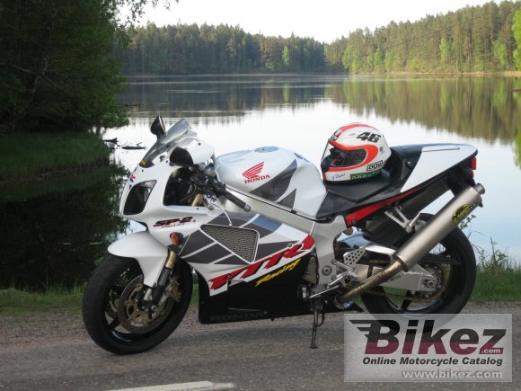 Honda RVT 1000 R - RC 51