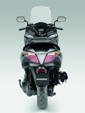 Honda_SW-T400_2009