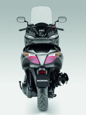 Honda_SW-T400_2011