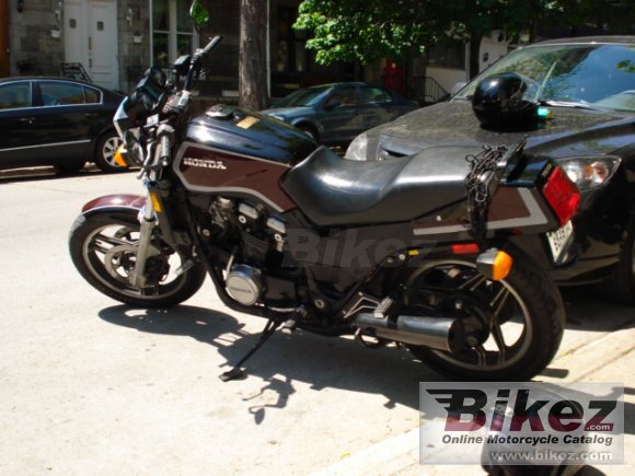 Honda VF 1100 S Sabre V65