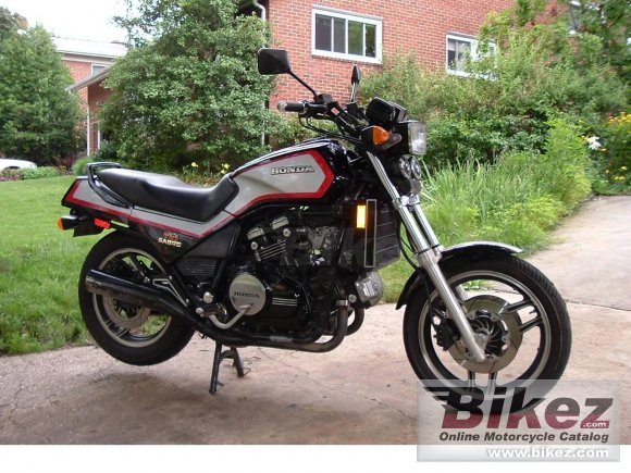 Honda VF 1100 S Sabre V65