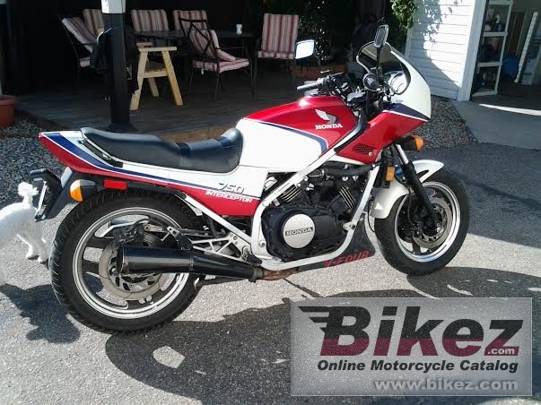 Honda VF 750 F