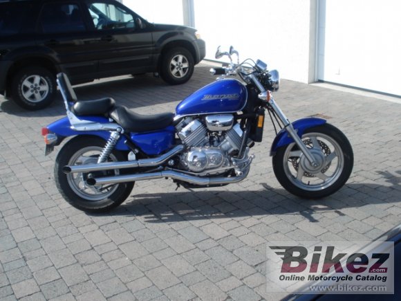 Honda VF 750 Magna