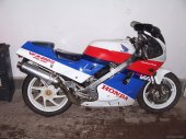 Honda_VFR_400_NC24_1987