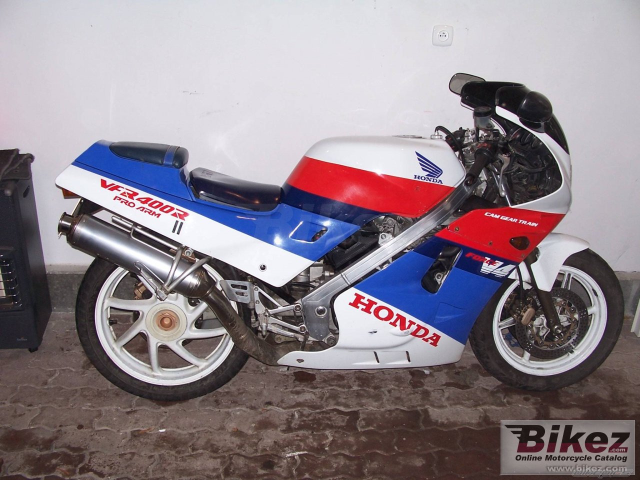 Honda VFR 400 NC24