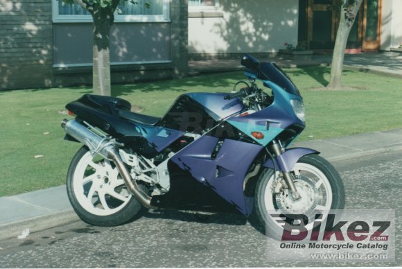 Honda VFR 400 NC24