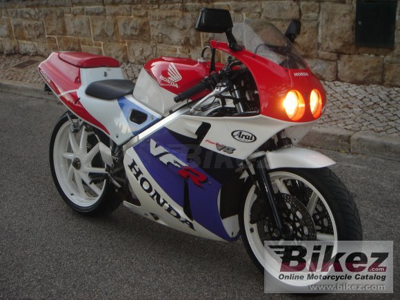 Honda VFR 400 R