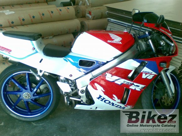 Honda VFR 400 R