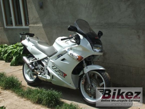 Honda VFR 750 F