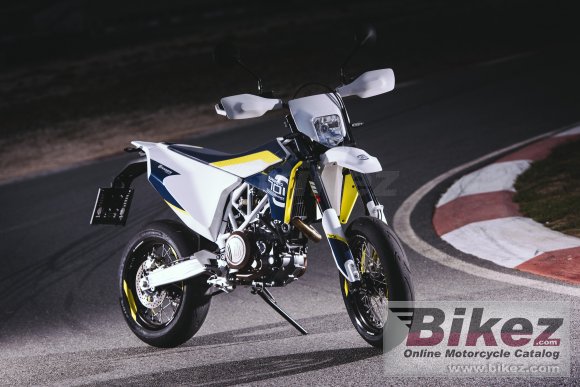 Husqvarna 701 Supermoto