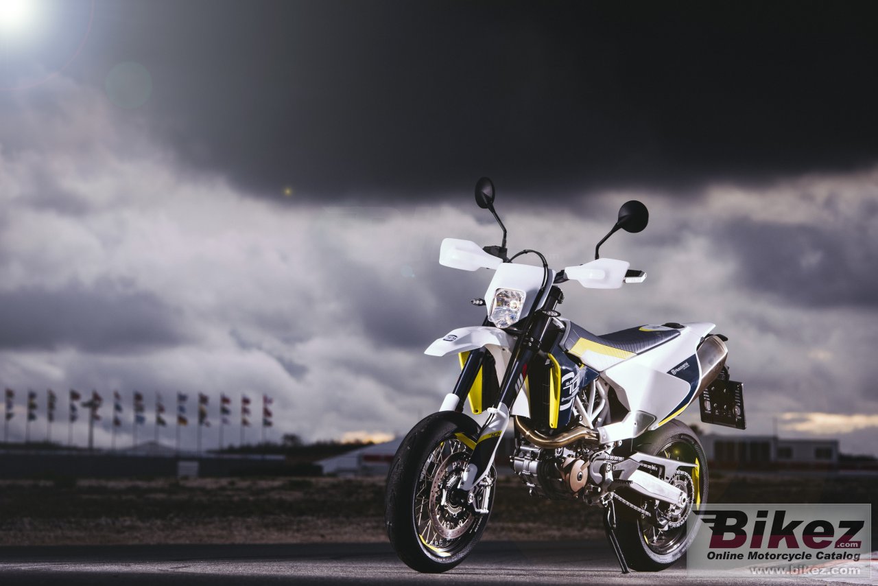 Husqvarna 701 Supermoto