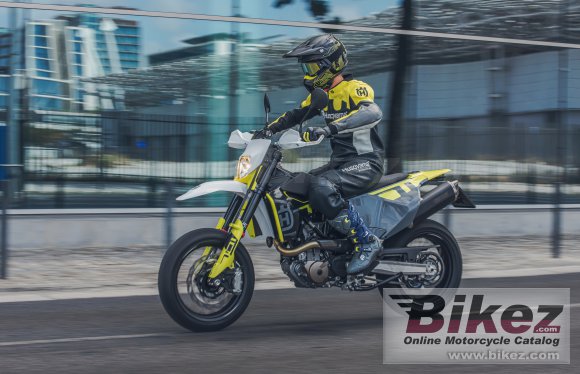 Husqvarna 701 Supermoto