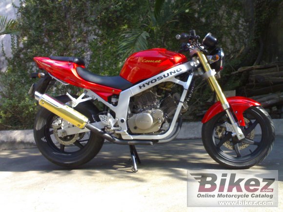 Hyosung GT250 Naked - GT250 Comet
