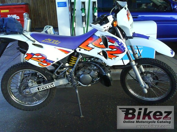 KTM 125 LC2