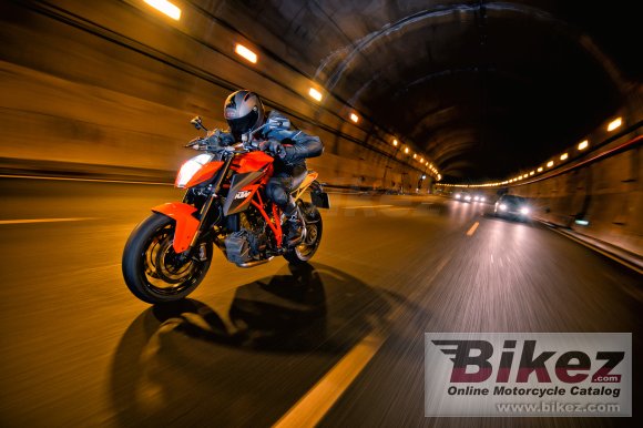 KTM 1290 Super Duke R