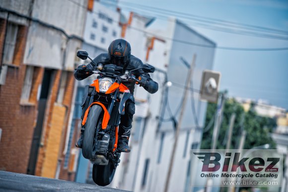 KTM 1290 Super Duke R ABS