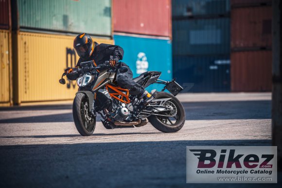 KTM 390 Duke