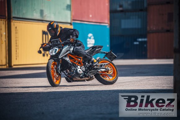 KTM 390 Duke