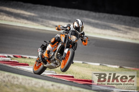 KTM 690 Duke R