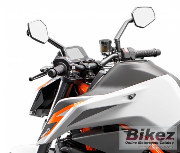 KTM 890 Duke R