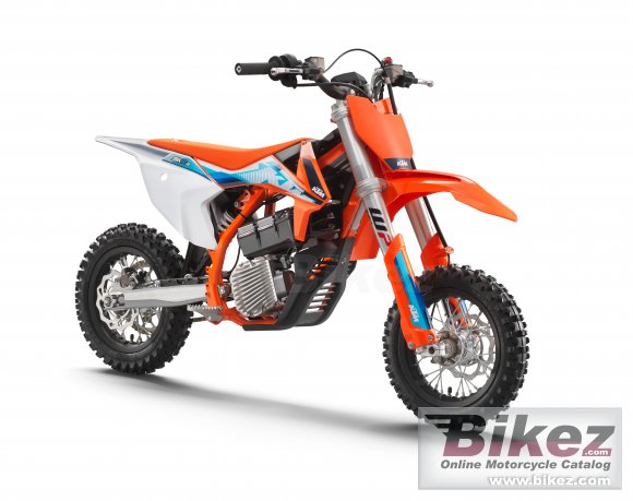 KTM SX-E 3