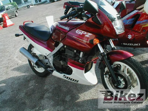Kawasaki GPZ 500 S (reduced effect #2)