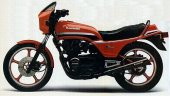 Kawasaki_GPZ_550_1982