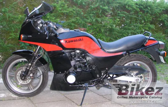 Kawasaki GPZ 750