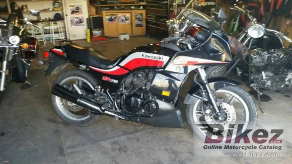 Kawasaki GPZ 750