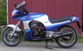 Kawasaki GPZ 900 R (reduced effect)