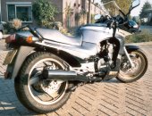 Kawasaki_GPZ_900_R_1992