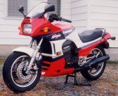 Kawasaki_GPZ_900_R_1986