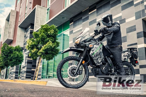 Kawasaki KLR 650 Camo