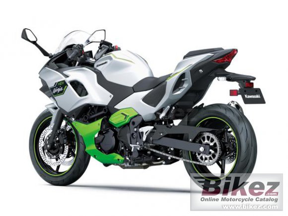 Kawasaki Ninja 7 Hybrid