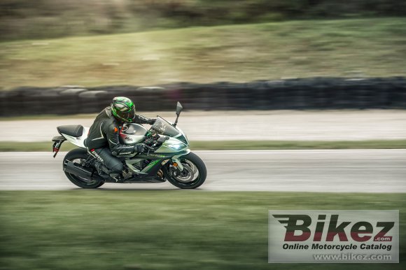 Kawasaki Ninja ZX-6R