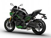 Kawasaki_Z900_SE_Performance_2025