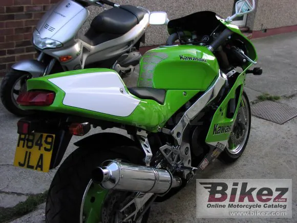 Kawasaki ZXR 750